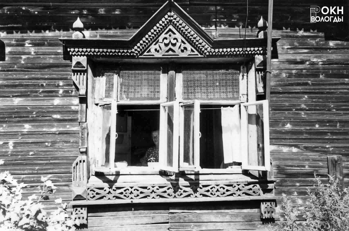 Декор окна, 1972 год