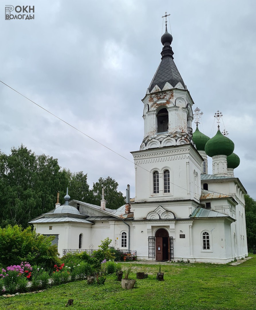 Колокольня Успенского собора, с запада