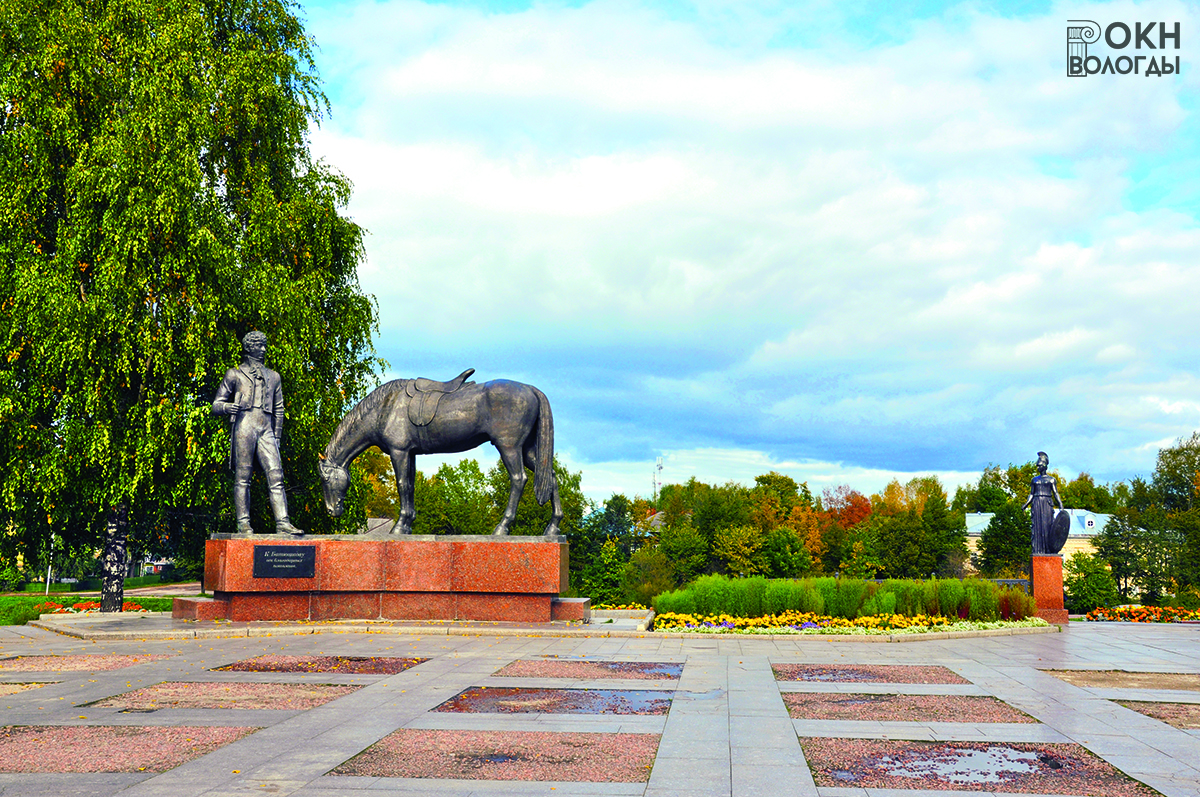 Общий вид памятника, 2010 год