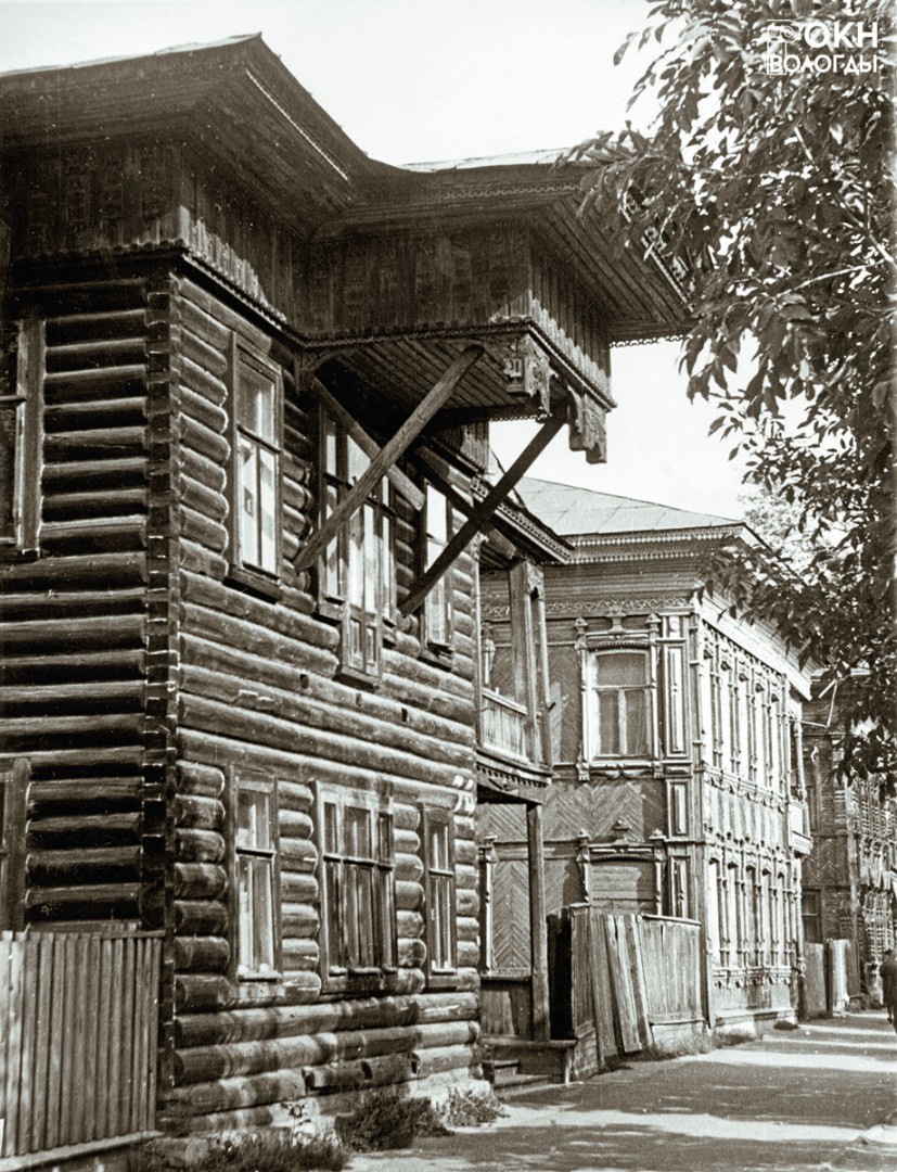 Дома на улице Благовещенской, 24 и 22, 1976 г.