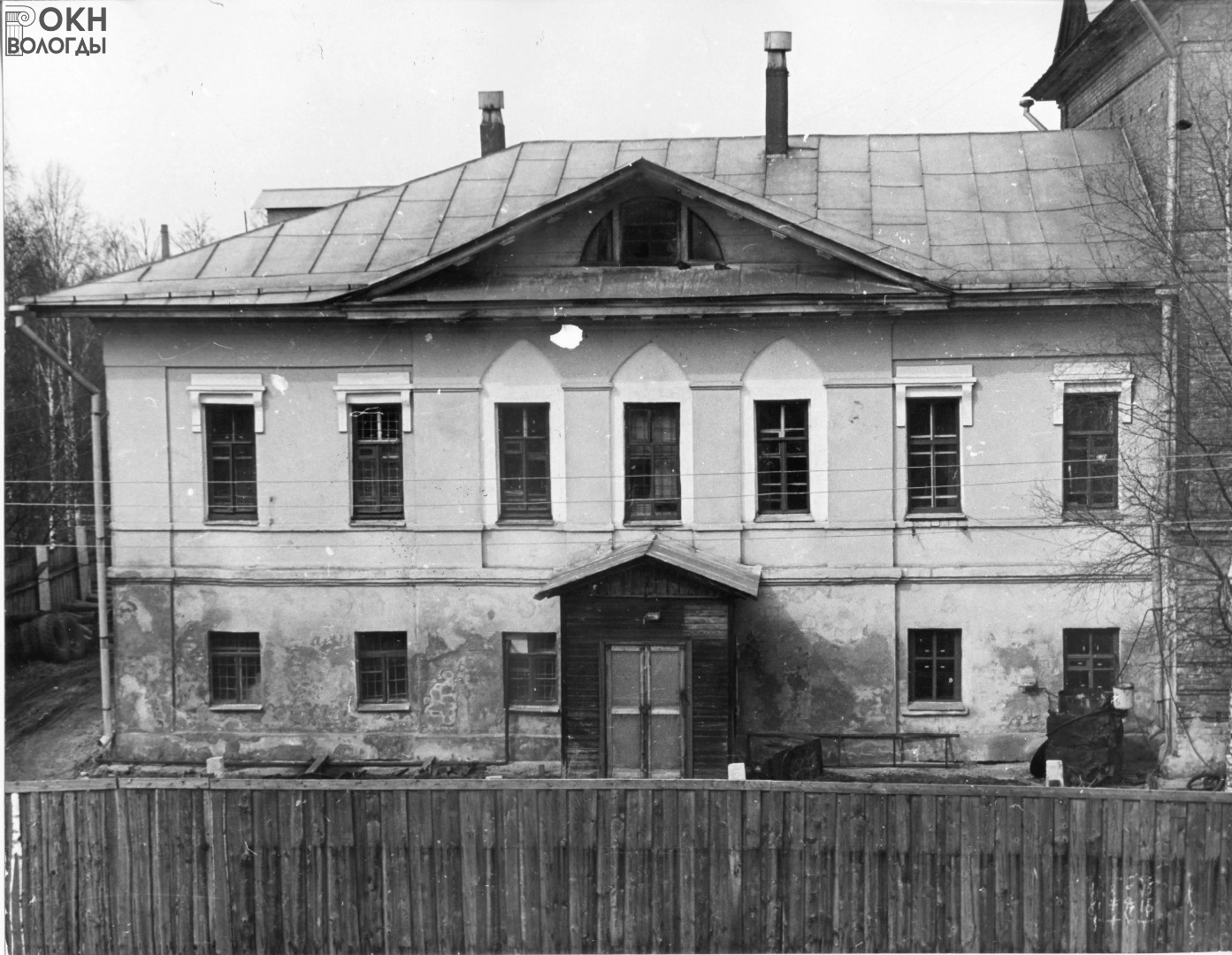 Восточный фасад, 1984 год