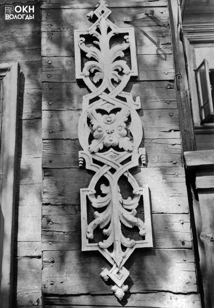Резной орнамент на фасаде, 1972 год