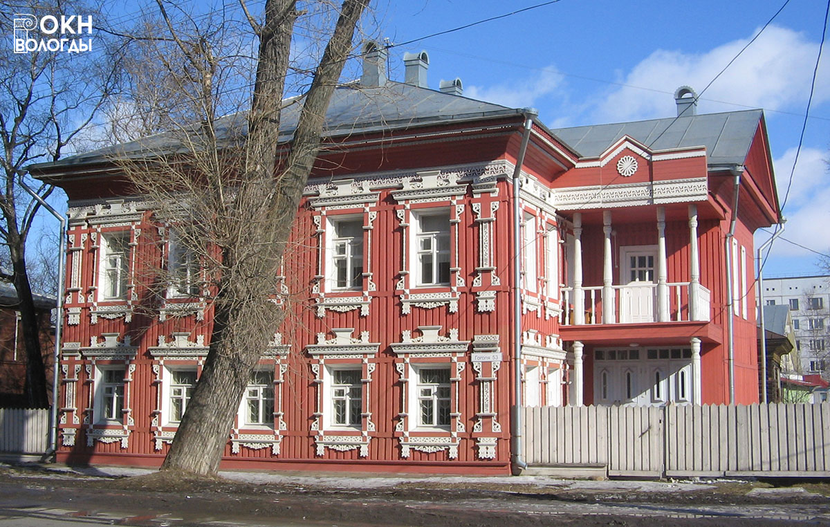 Главный фасад, 2008 год
