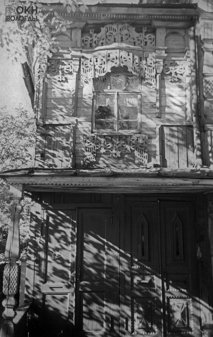 Декор крыльца и наличников, 1972 год