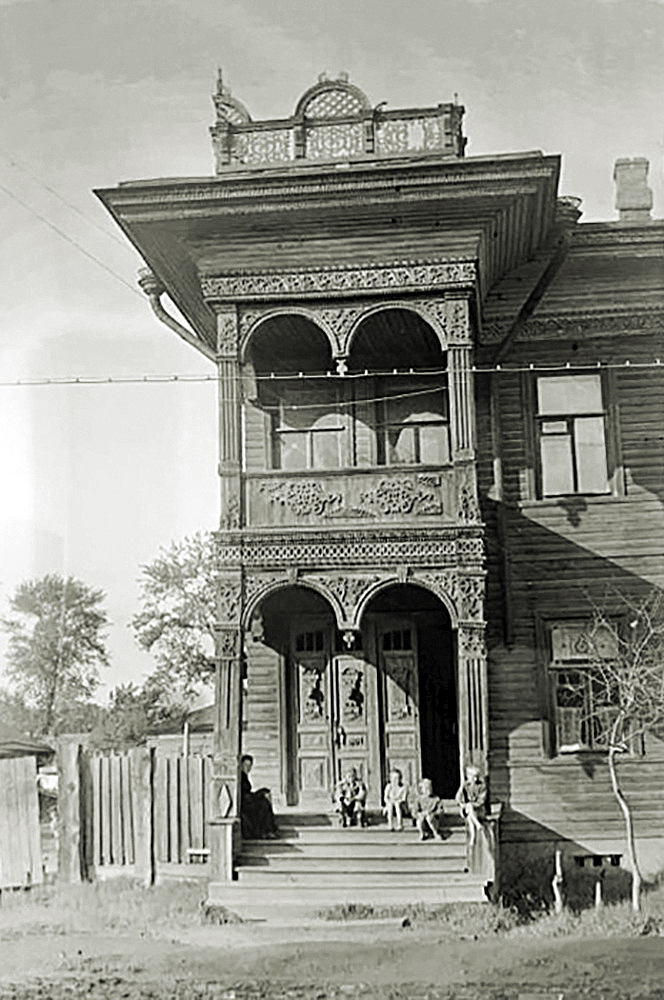 Декор западного крыльца, 1948 год