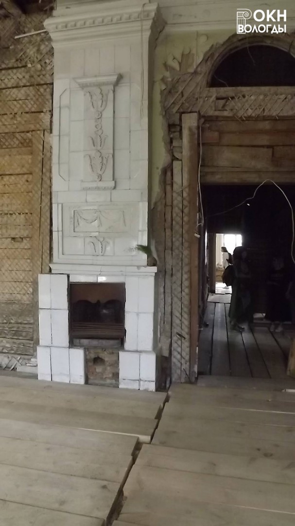 Кафельная печь в доме Засецких