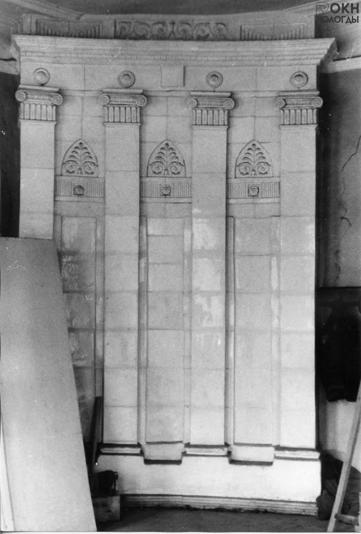Печь юго-западного помещения, общий вид, 1981 г.