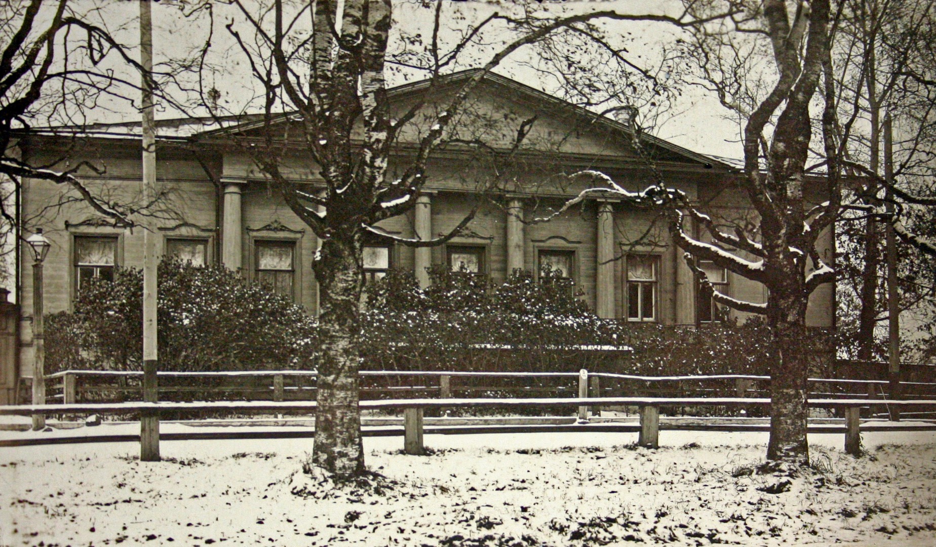 Главный фасад, 1910-е годы