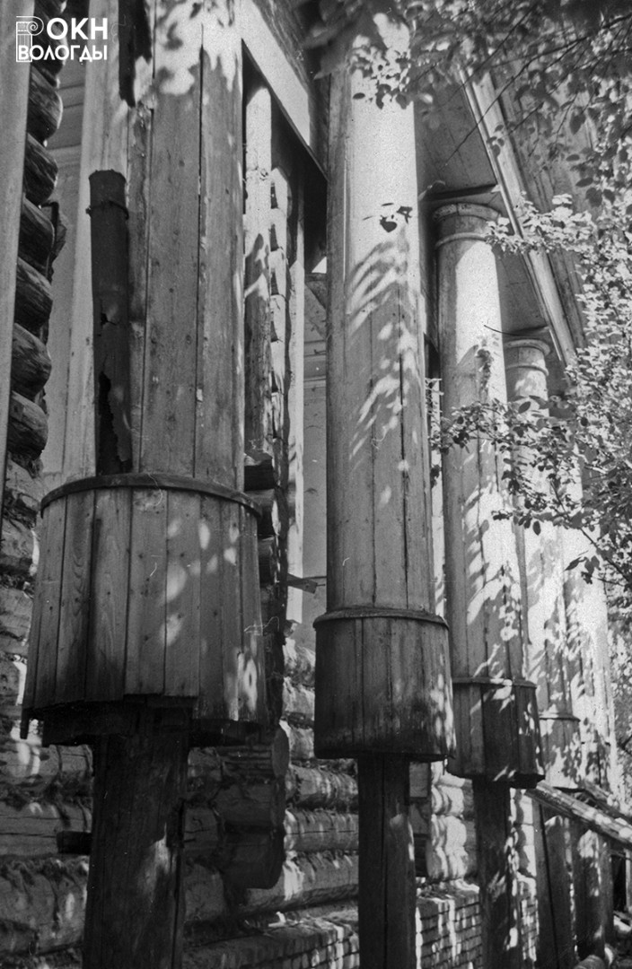 Реставрация портика на главном фасаде, 1972 год