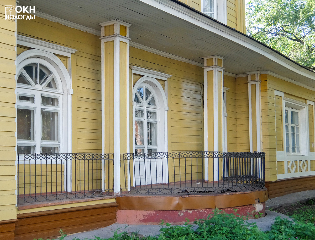 Декор главного фасада