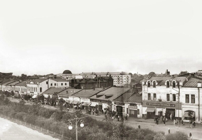 Здания №12, 14, 16, 18 на ул. Сталина (ныне ул. Мира), конец 1950-х годов