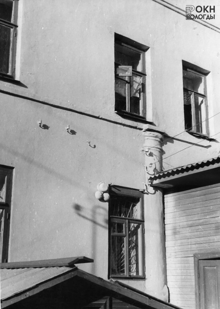 Фрагмент юго-западного фасада, 1975 год
