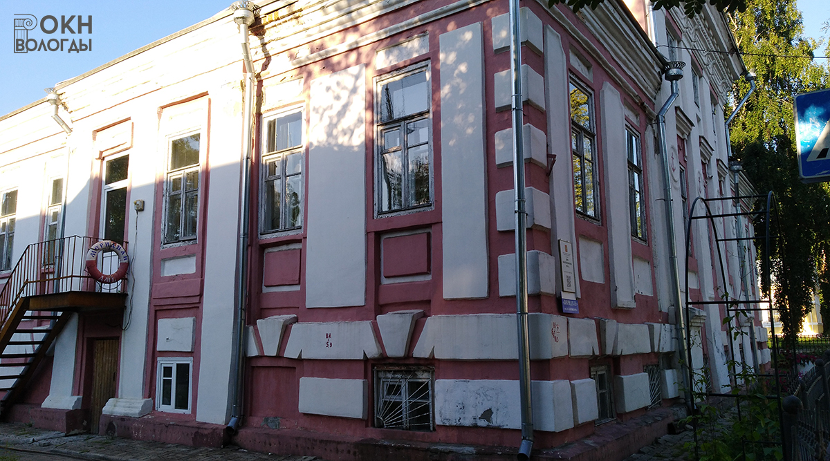 Декор главного и бокового фасадов, 2022 год