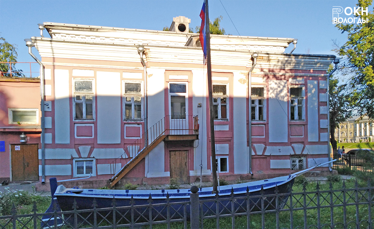Восточный фасад, 2022 год