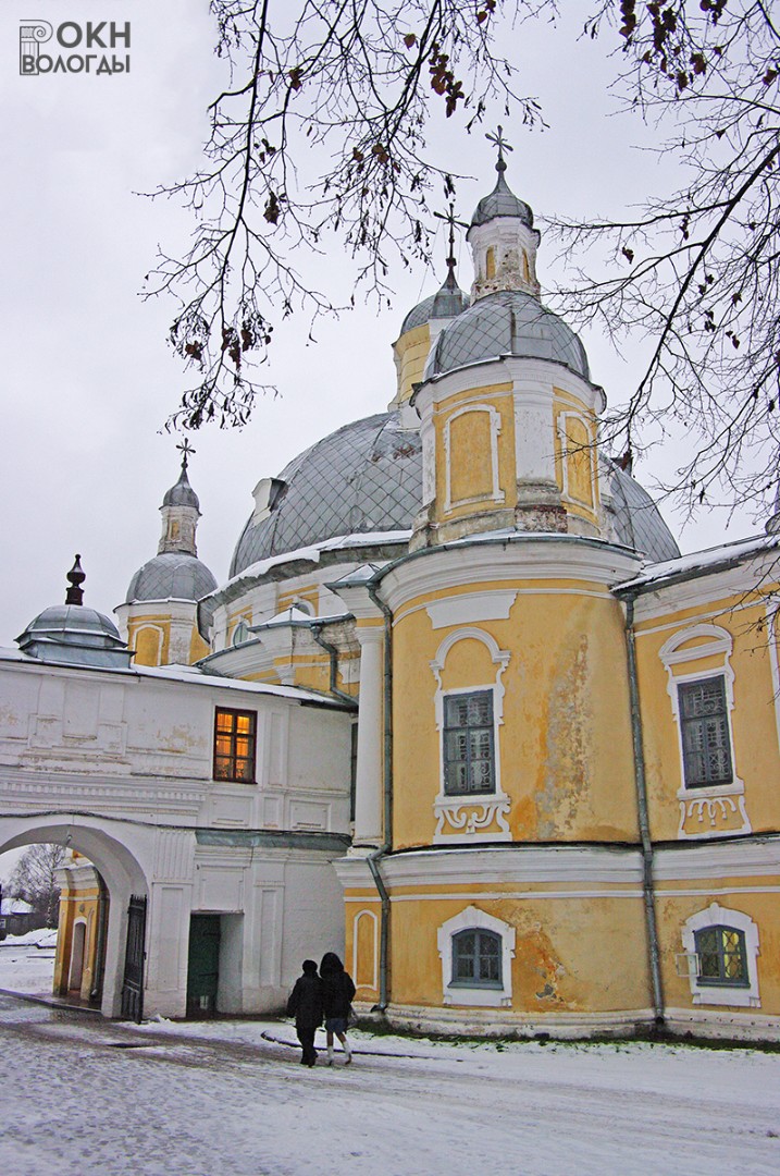 Вид с территории Вологодского кремля, 2009 год