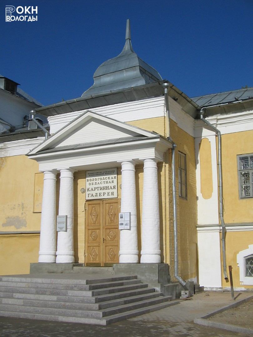 Паперть Воскресенского собора, 2007 год