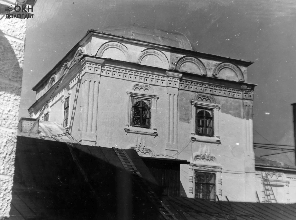 Фрагмент южного фасада, 1976 год