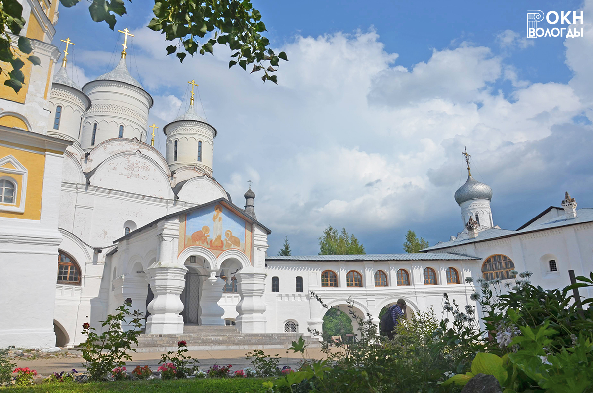 Юго-западный фасад и переход в Древненастоятельские кельи, 2022 год