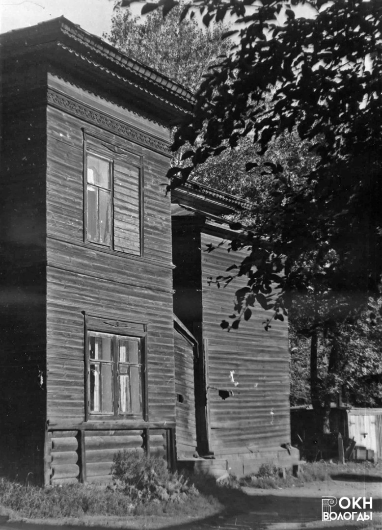 Дворовый фасад, 1976 год