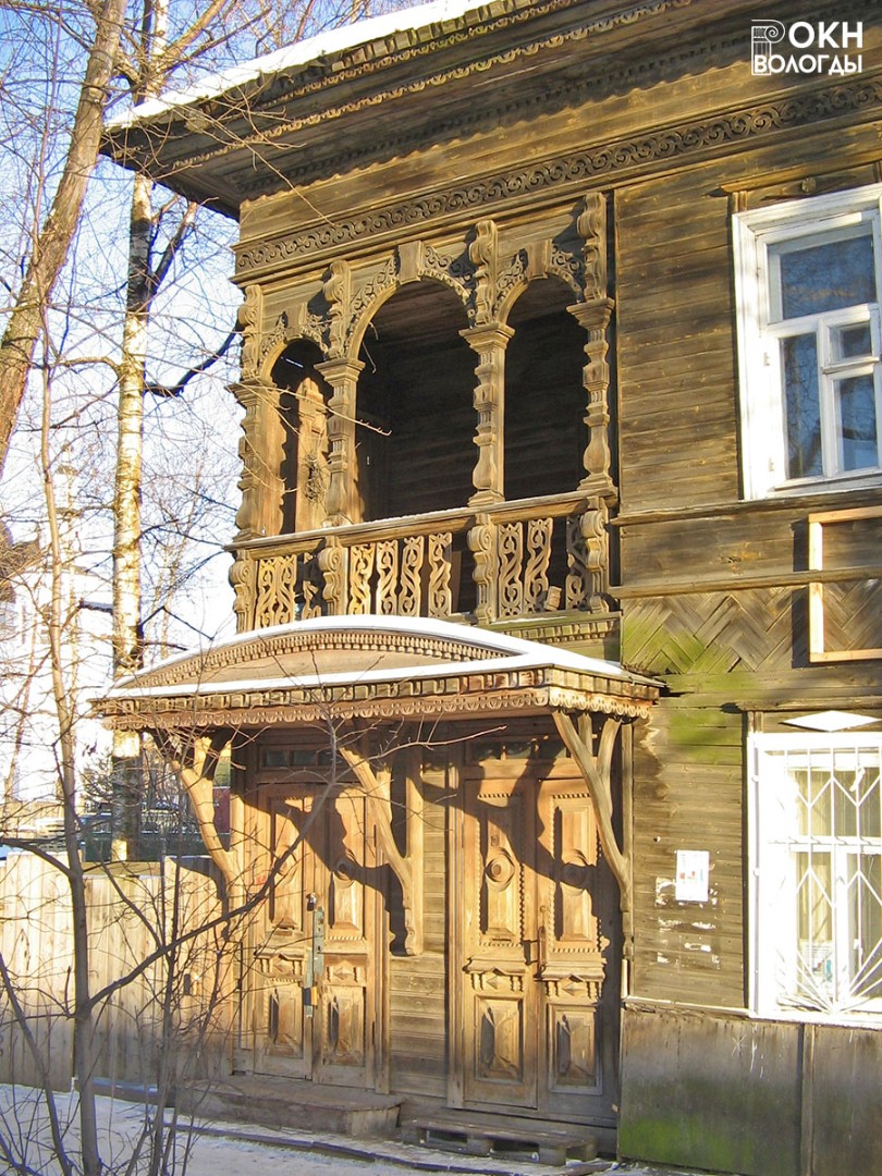 Крыльцо и лоджия, утраченного дома, 2008 год