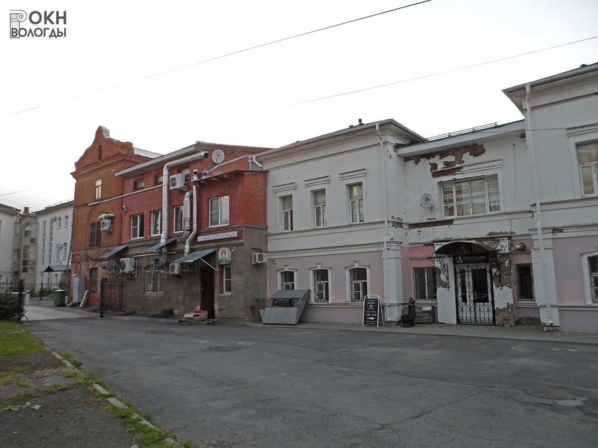Дворовый фасад пристройки, с юго-востока