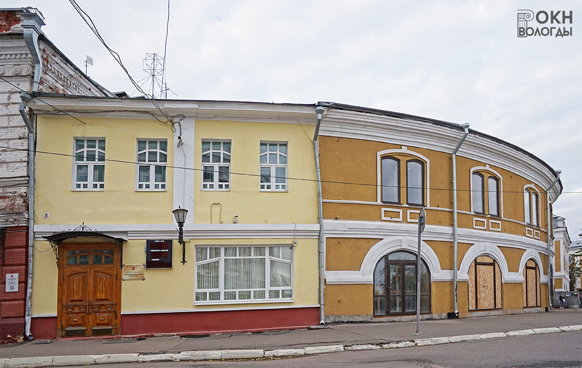 Южная часть здания в ходе реставрации, 2019 год