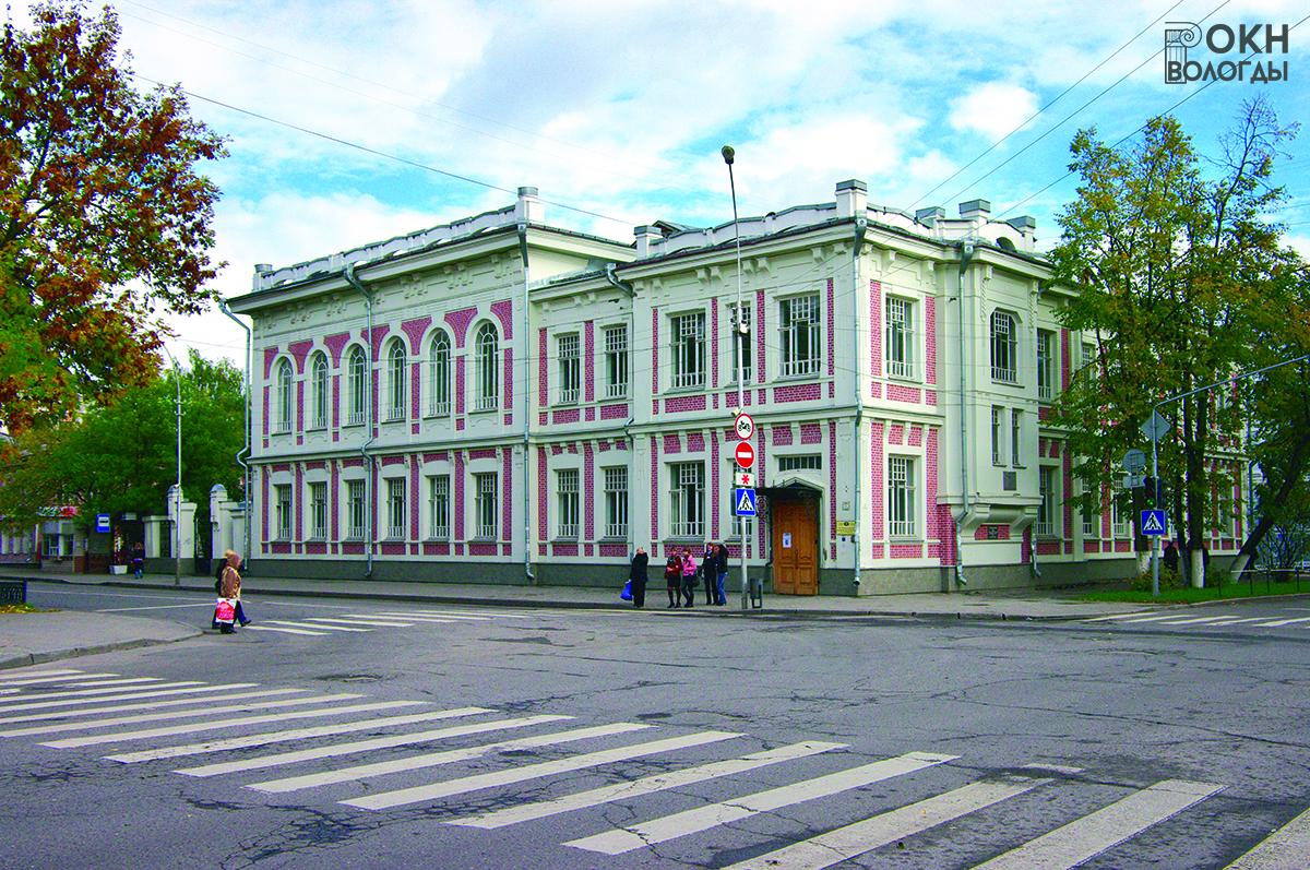 Общий вид с юго-запада, 2011 год