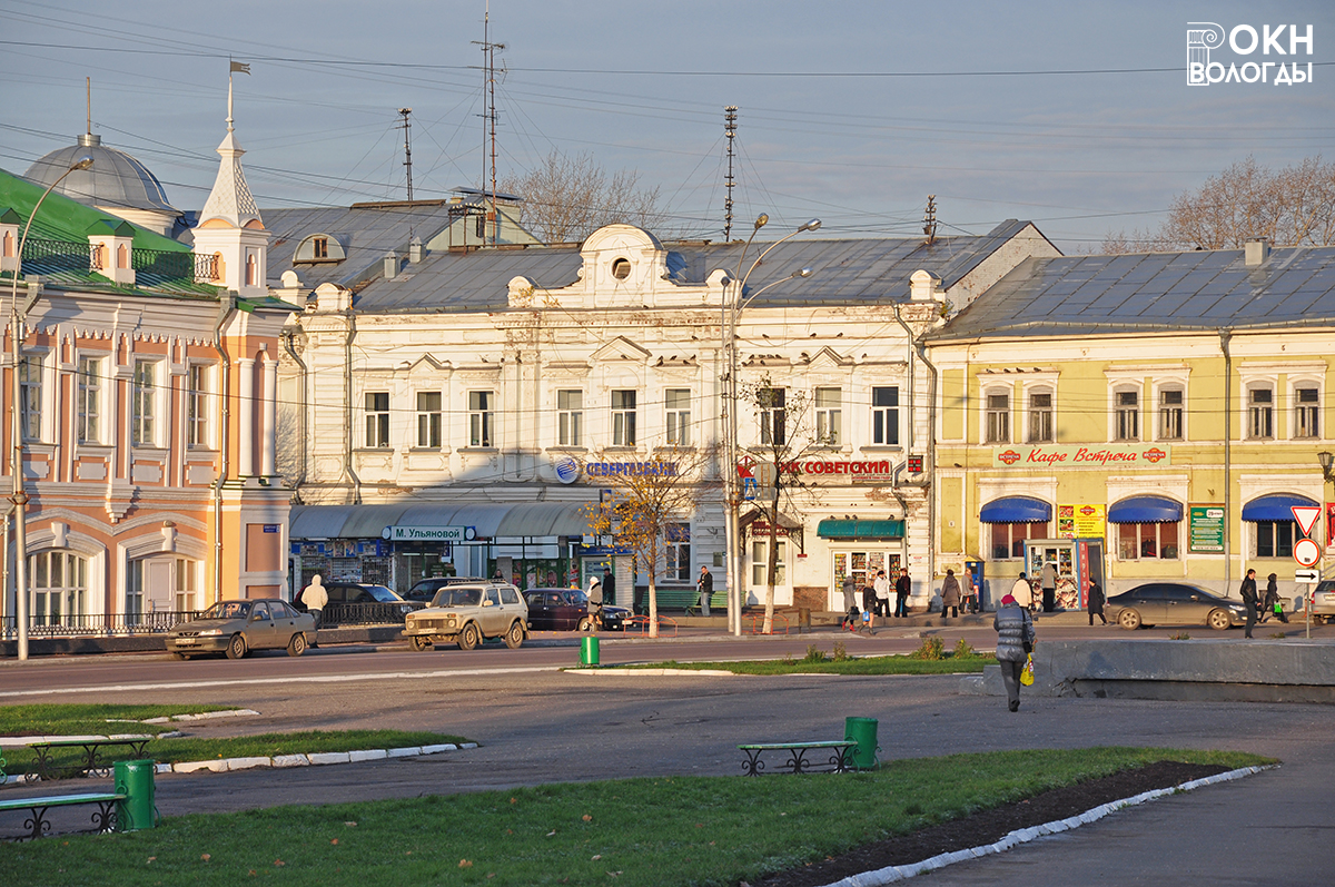 Главный фасад, 2011 год