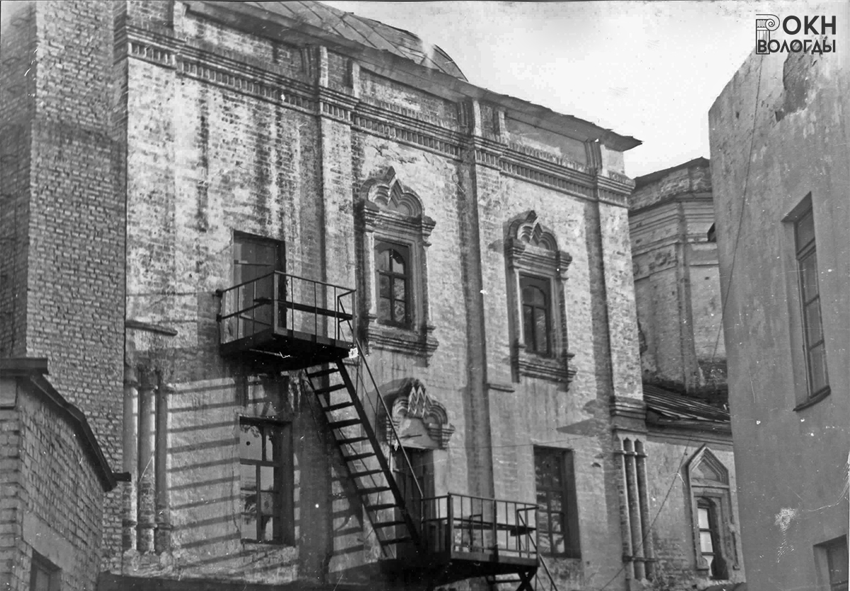 Фрагмент северного фасада четверика, 1976 год