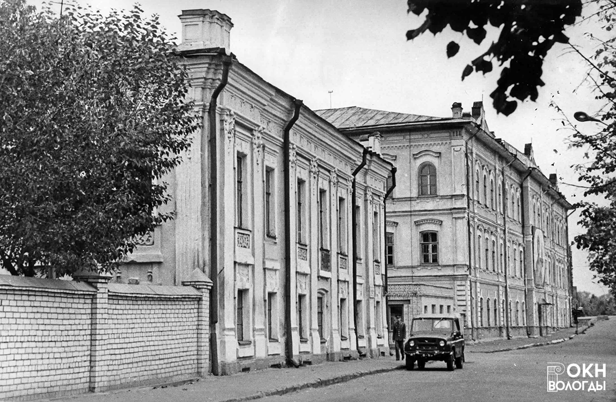 Вид с юго-запада, 1983 год