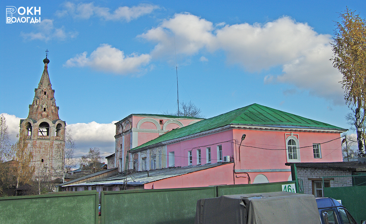 Южный и западный фасады