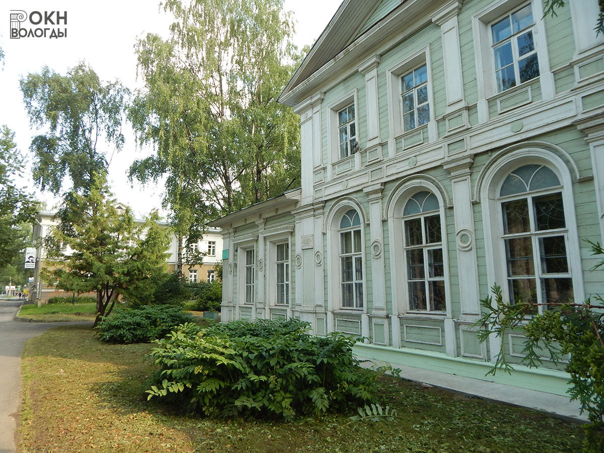 Декор главного фасада