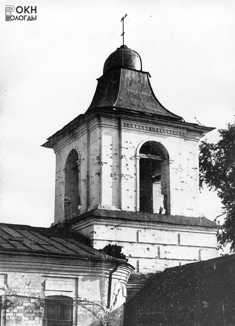 Северный фасад, колокольни, 1976 год