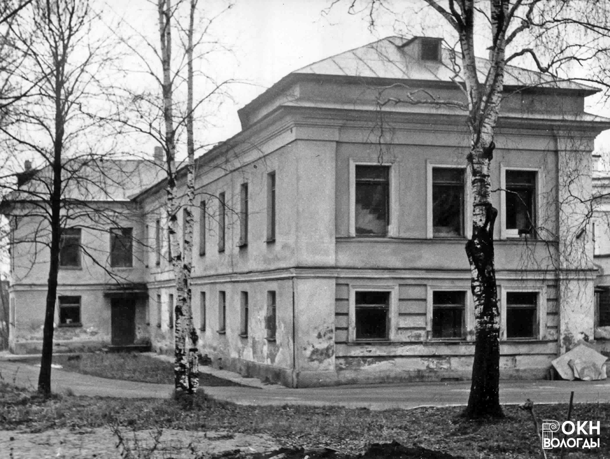 Северное крыло, вид с северо-запада, 1986 год